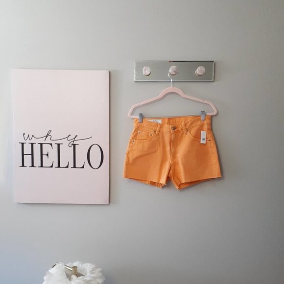 NWT Gap distressed “washed out” faded look orange cotton denim jean shorts, 26 - Picture 5 of 10